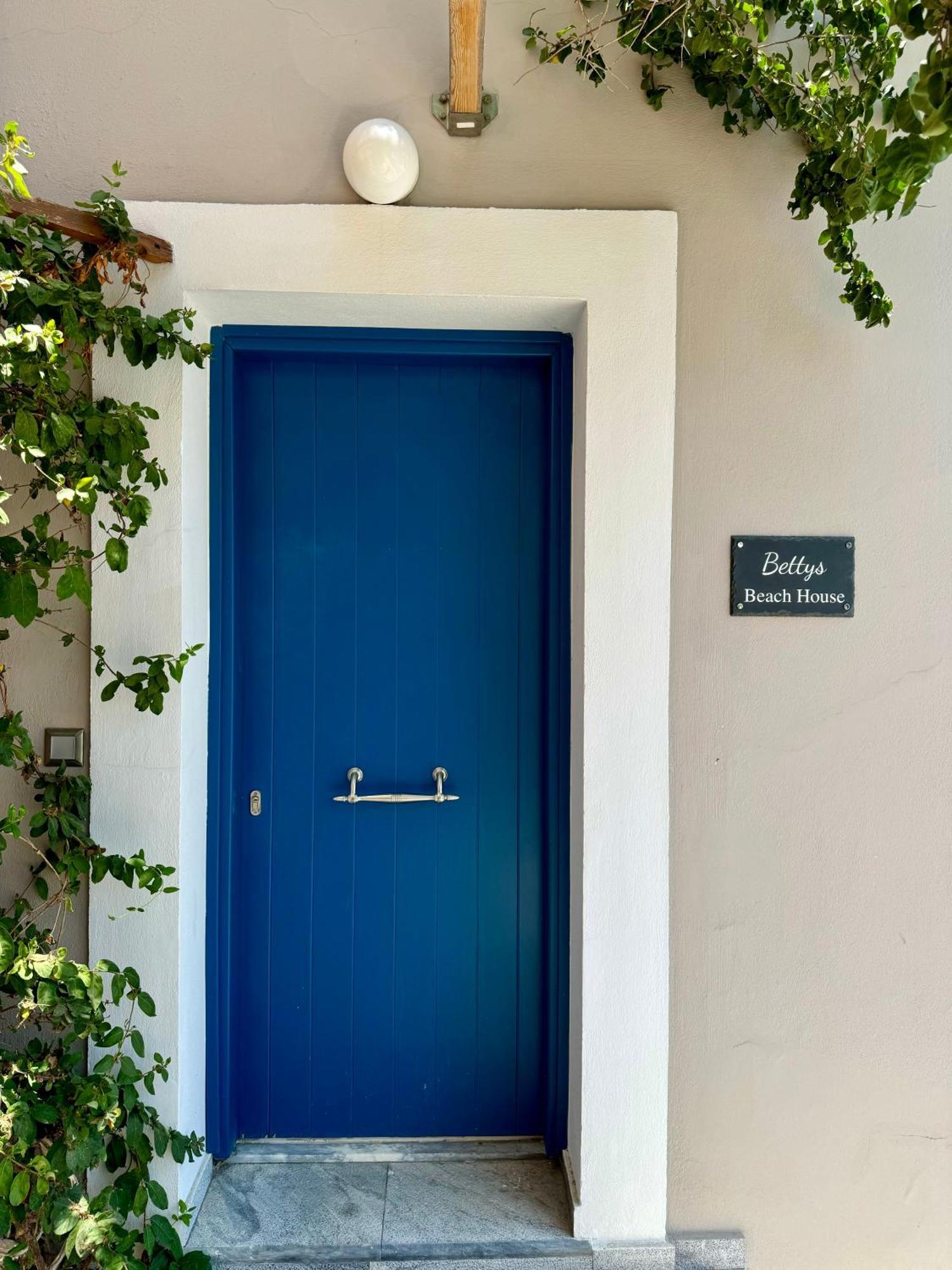 Holiday home Betty's House - By The Sea *
